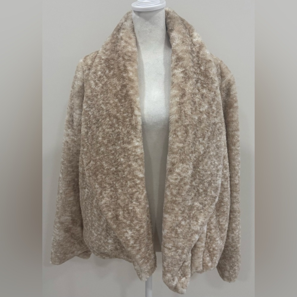 CATHERINE MALANDRINO FAUX FUR Natural Draped Open Front Cropped Jacket Size L